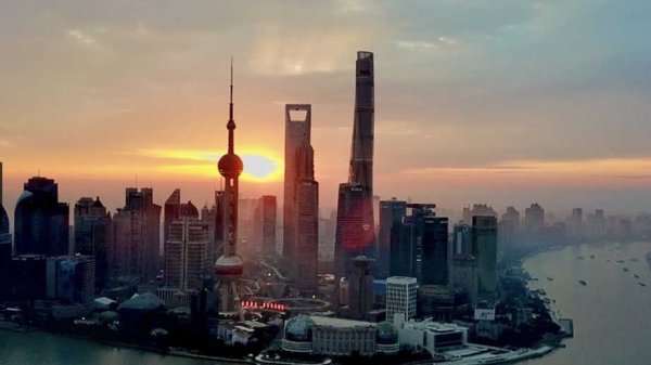 天盈资本配资 在深化办学定位中突出特色优势！陈吉宁在上海大学调研高校综合改革工作